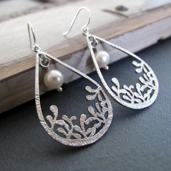 STEFENY STANYER Sterling Silver Pearl Earrings - Picture 4 of 5